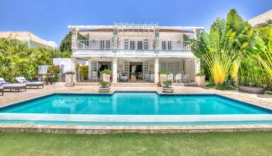 Tortuga Bay B10