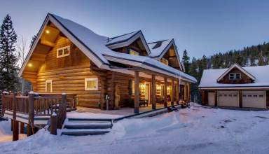 Twin Eagles Lodge
