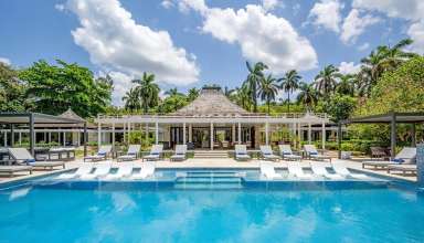 Noble House by the Sea
