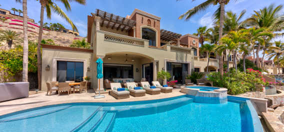Villa Encantadora del Mar