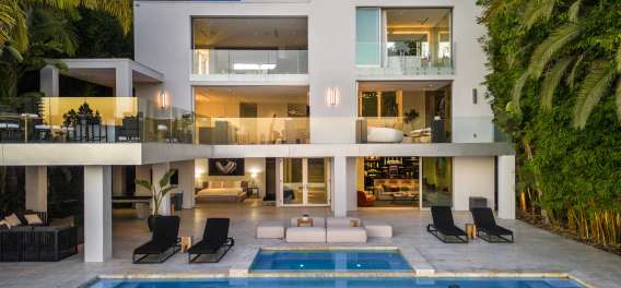 St Ives Modern