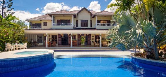 Selah Villa