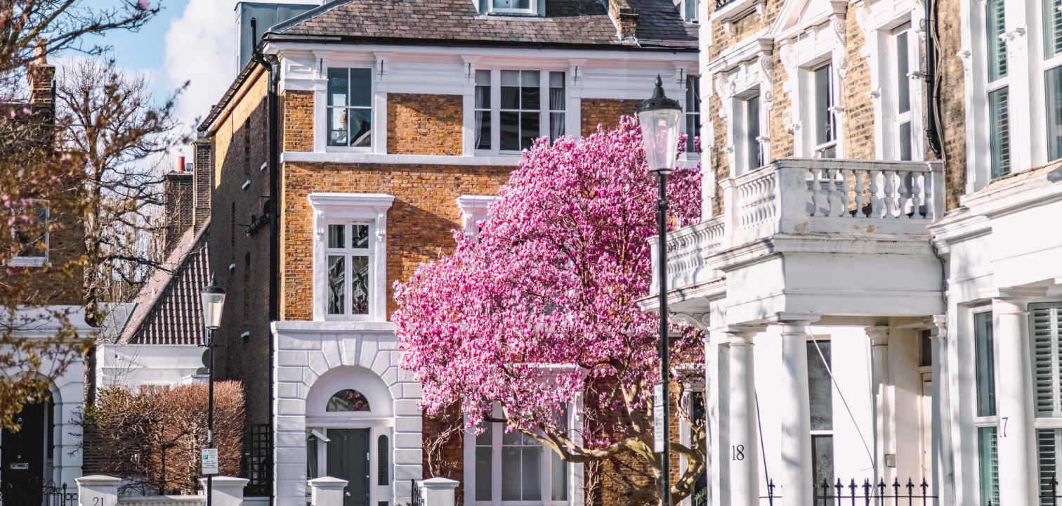 Luxury vacation rentals in *Kensington*, *London*