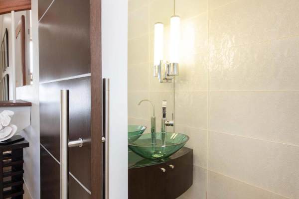 6cd7374e-e155-47cf-baa9-9e43c58e621c