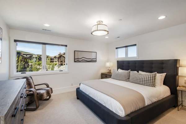 21fe9fb3-ad98-4c7a-aa2c-8fd42e3347cf