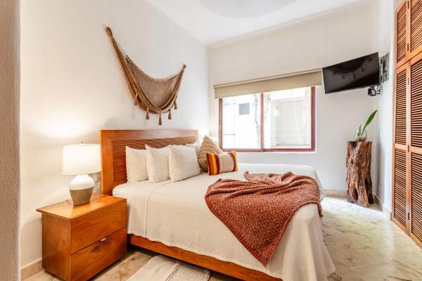 2bf2471a-8b4c-454b-9be6-5e471aef953d