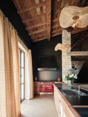 1dbd4dfd-e868-44db-8aa0-8ccbf51d0210